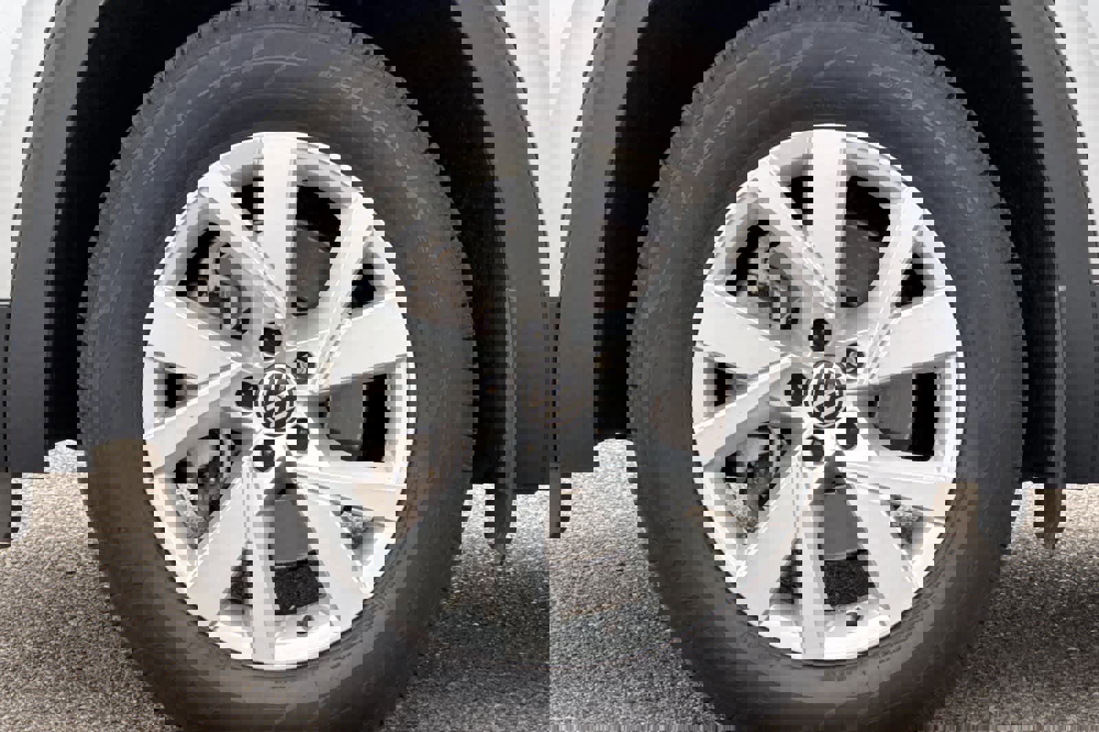 Used 2021 Volkswagen Atlas Cross Sport S image 25