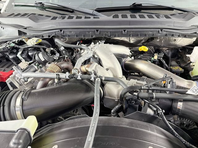 Certified 2023 Ford F450 Lariat w/ Lariat Ultimate Package AWD/4WD image 37