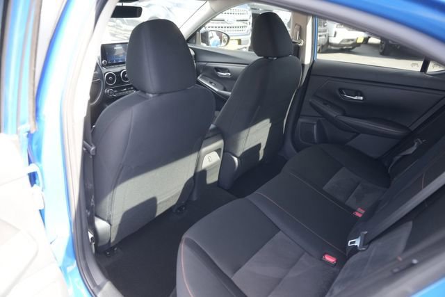 Used 2023 Nissan Sentra SR w/ Electronics Package image 11