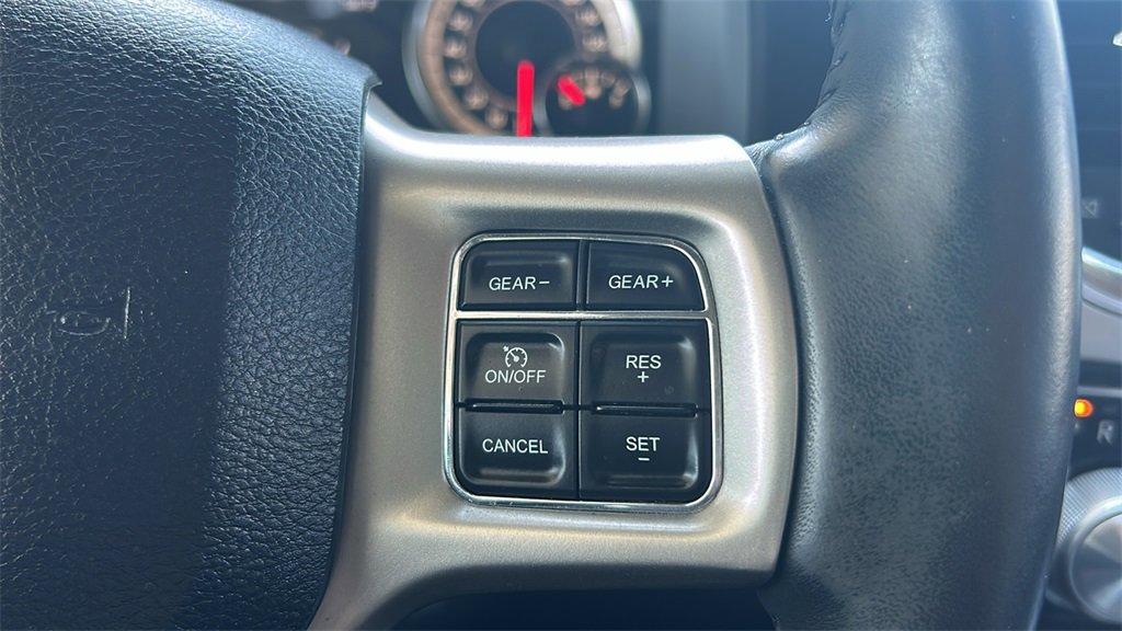 Used 2018 RAM 1500 Laramie w/ Convenience Group image 14