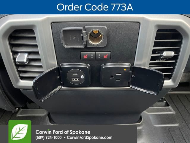 Certified 2022 Ford F450 Platinum w/ FX4 Off-Road Package image 19