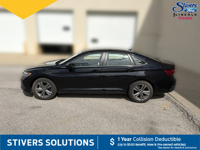 Used 2024 Volkswagen Jetta SE FWD image 9
