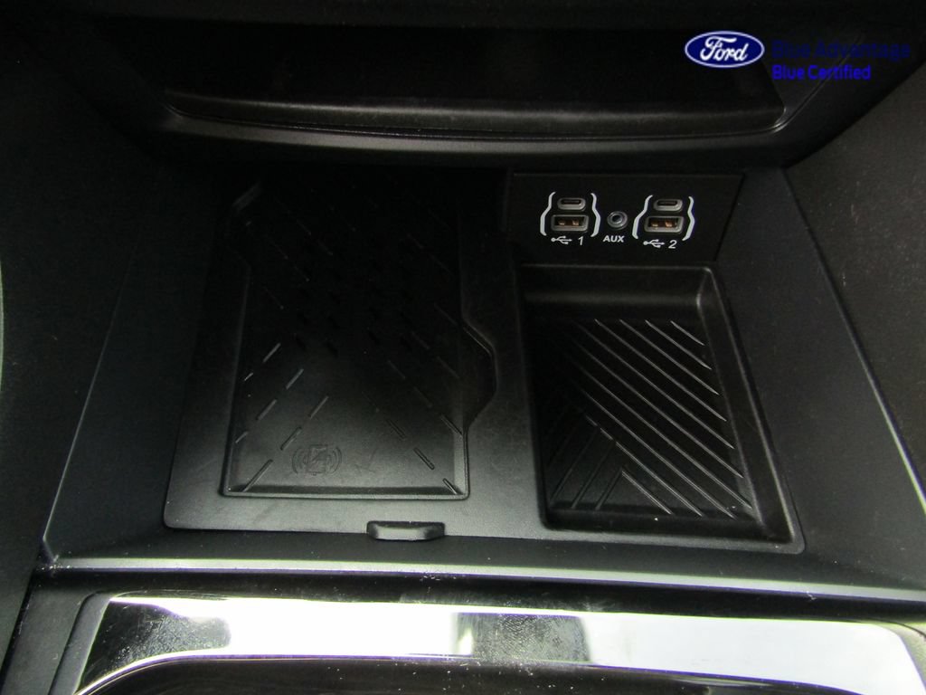 Used 2025 Chrysler Pacifica Limited FWD image 35