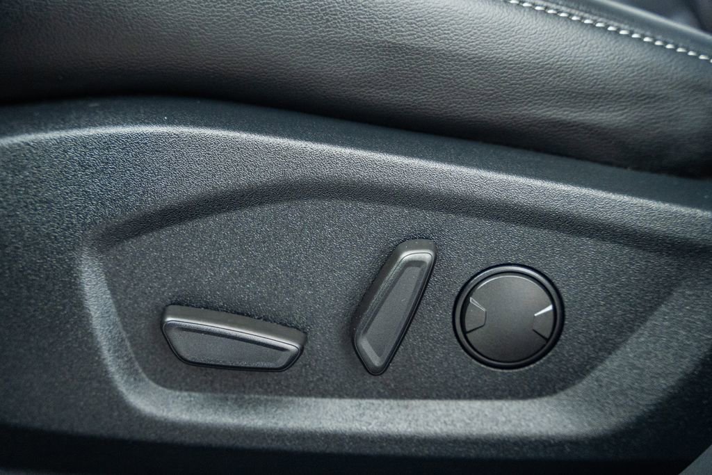 Certified 2020 Ford Edge SEL w/ Convenience Package image 34