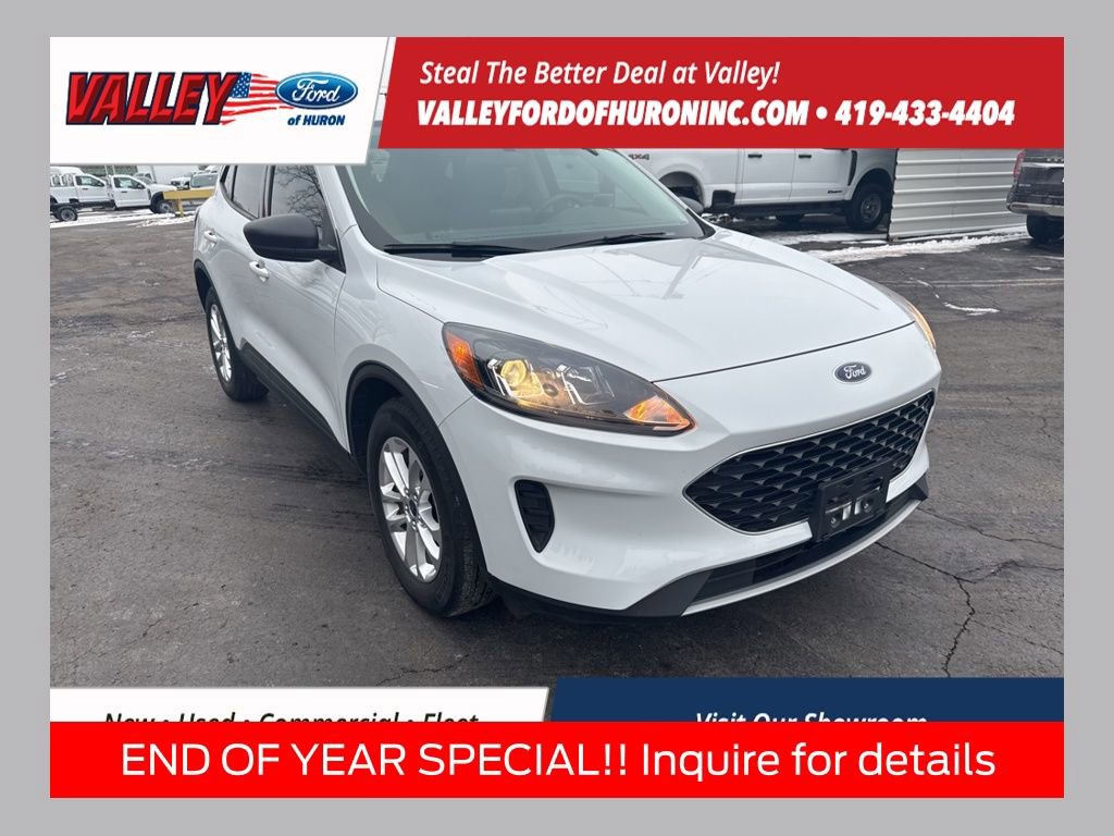 Certified 2022 Ford Escape SE image 1