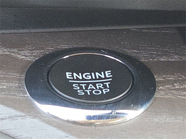 Certified 2022 Ford Explorer Platinum w/ Equipment Group 601A image 25