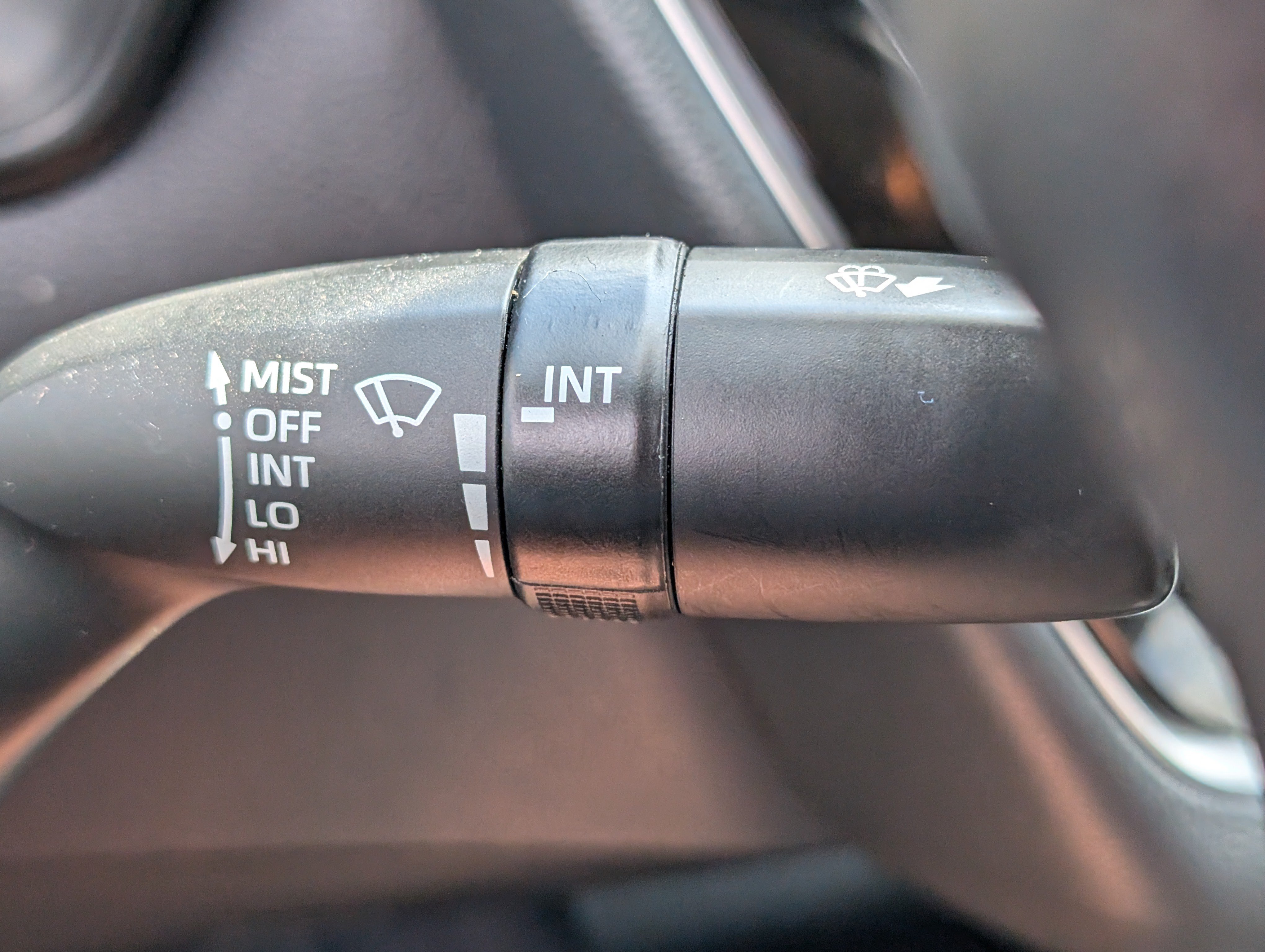 Used 2022 Toyota Corolla LE FWD image 24