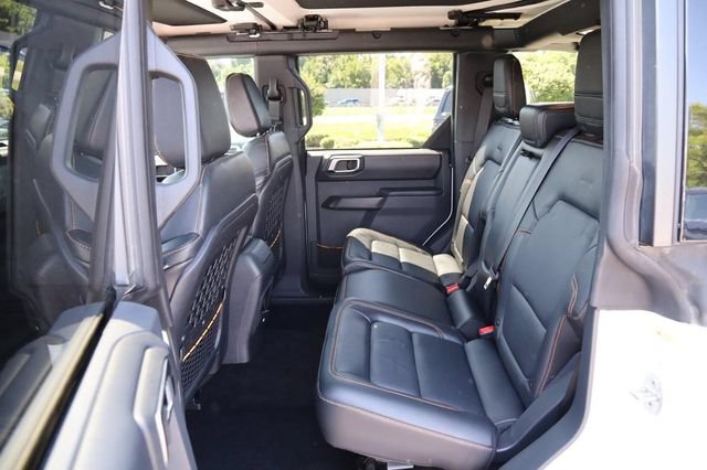 Certified 2024 Ford Bronco Badlands AWD/4WD image 9