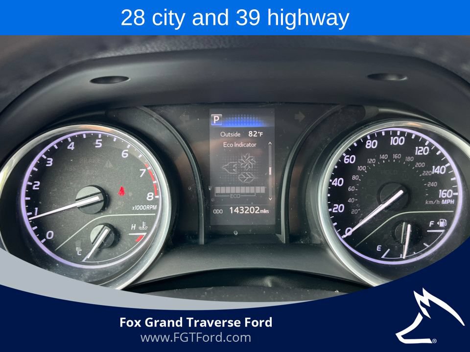Used 2018 Toyota Camry SE w/ Moonroof Package FWD image 17