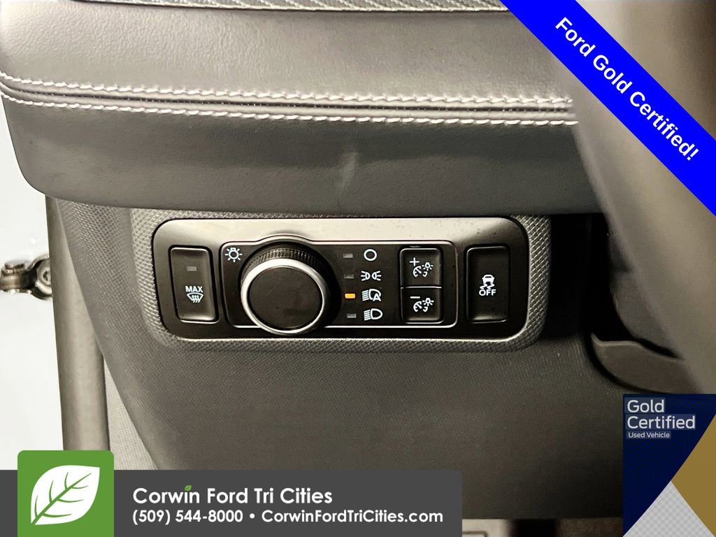 Certified 2025 Ford Mustang Mach-E Premium AWD/4WD image 20