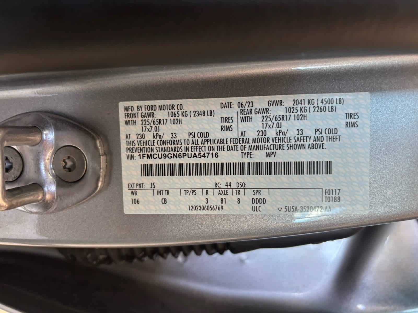 Certified 2023 Ford Escape Active AWD/4WD image 25