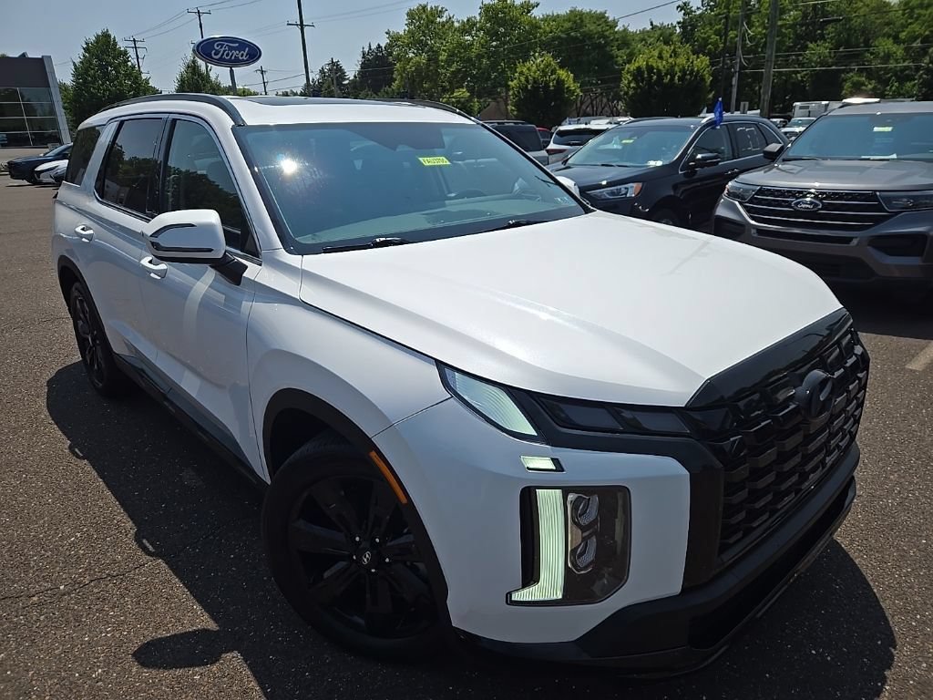 Used 2024 Hyundai Palisade XRT FWD image 3