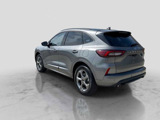 Certified 2024 Ford Escape ST-Line w/ Tech Pack #1 AWD/4WD image 4