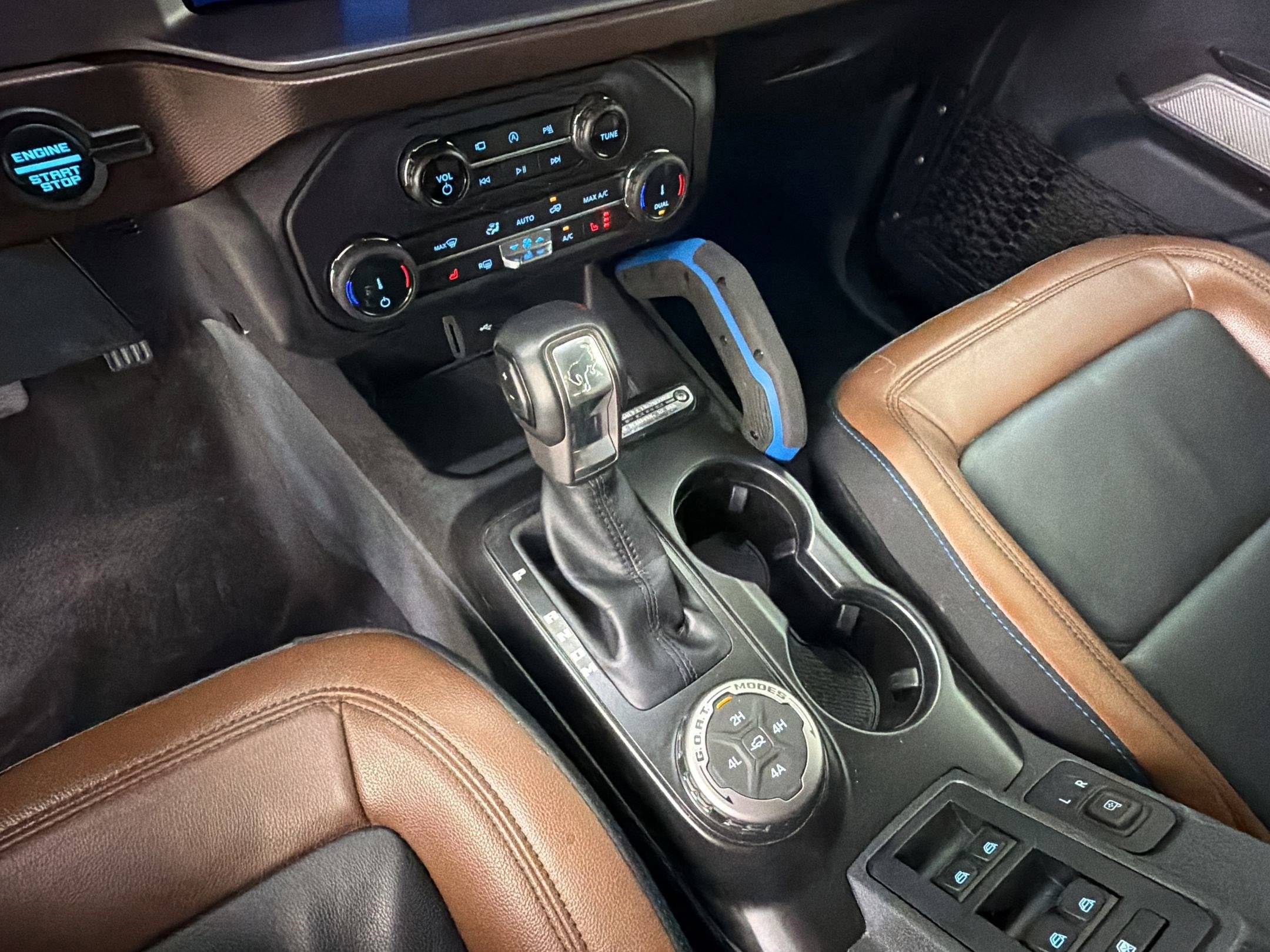 Certified 2022 Ford Bronco Outer Banks w/ Sasquatch Package image 18