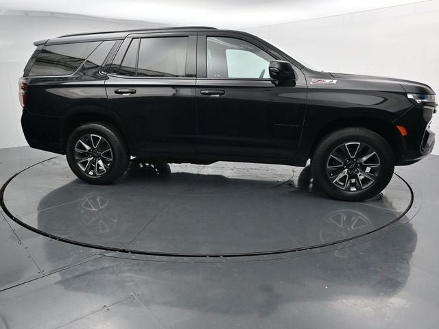 Used 2023 Chevrolet Tahoe Z71 w/ Luxury Package AWD/4WD image 12