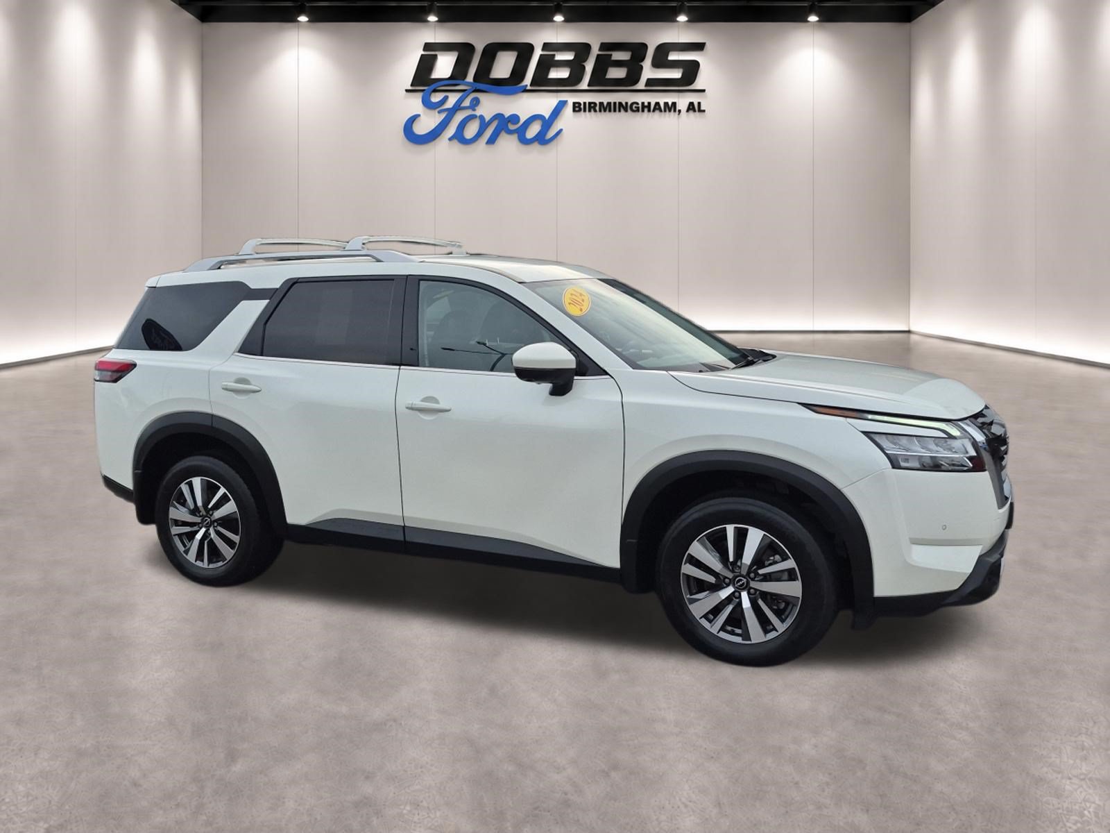 Used 2024 Nissan Pathfinder SL