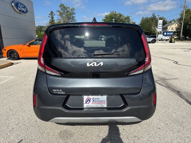 Used 2023 Kia Soul LX w/ LX Technology Package image 7