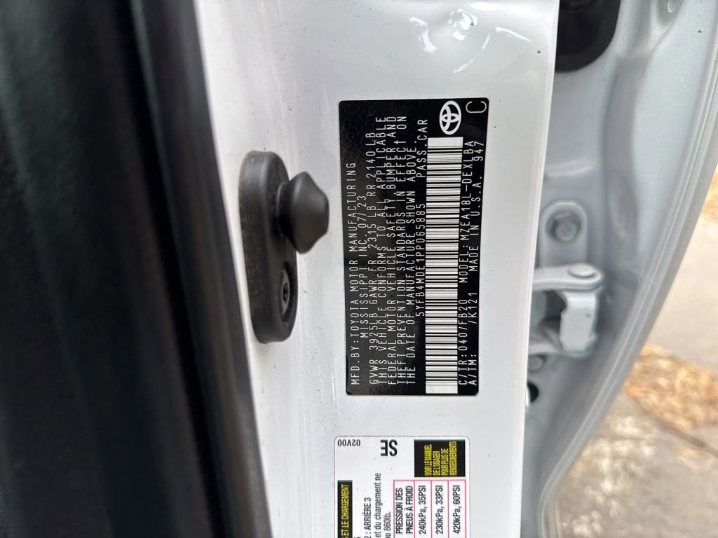 Used 2023 Toyota Corolla LE FWD image 12