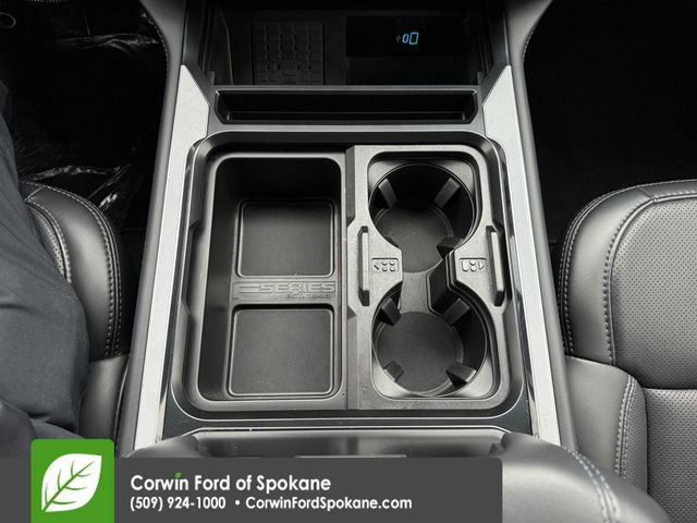 Certified 2026 Ford F450 Platinum w/ FX4 Off-Road Package image 39