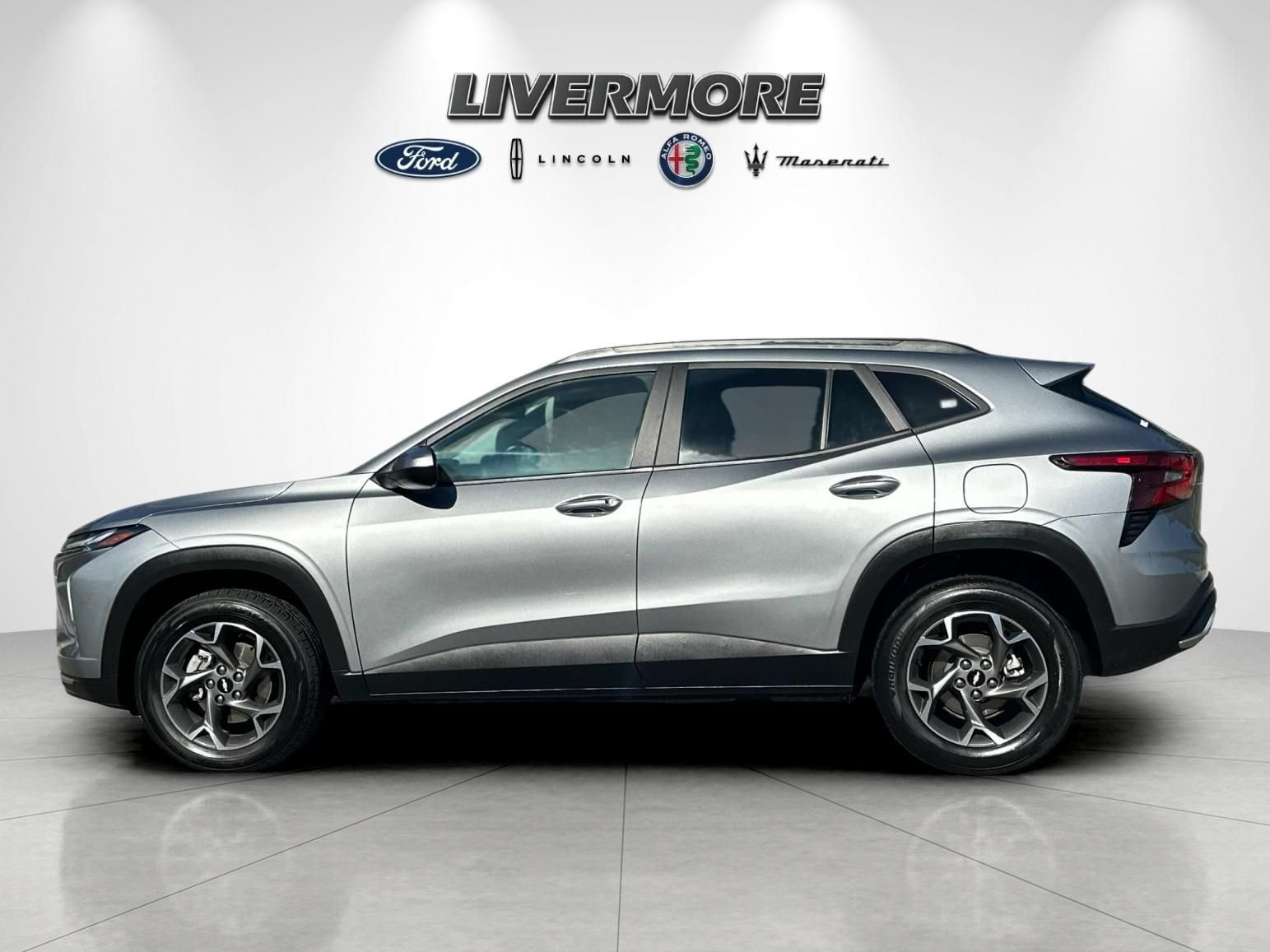 Used 2024 Chevrolet Trax LT FWD image 6
