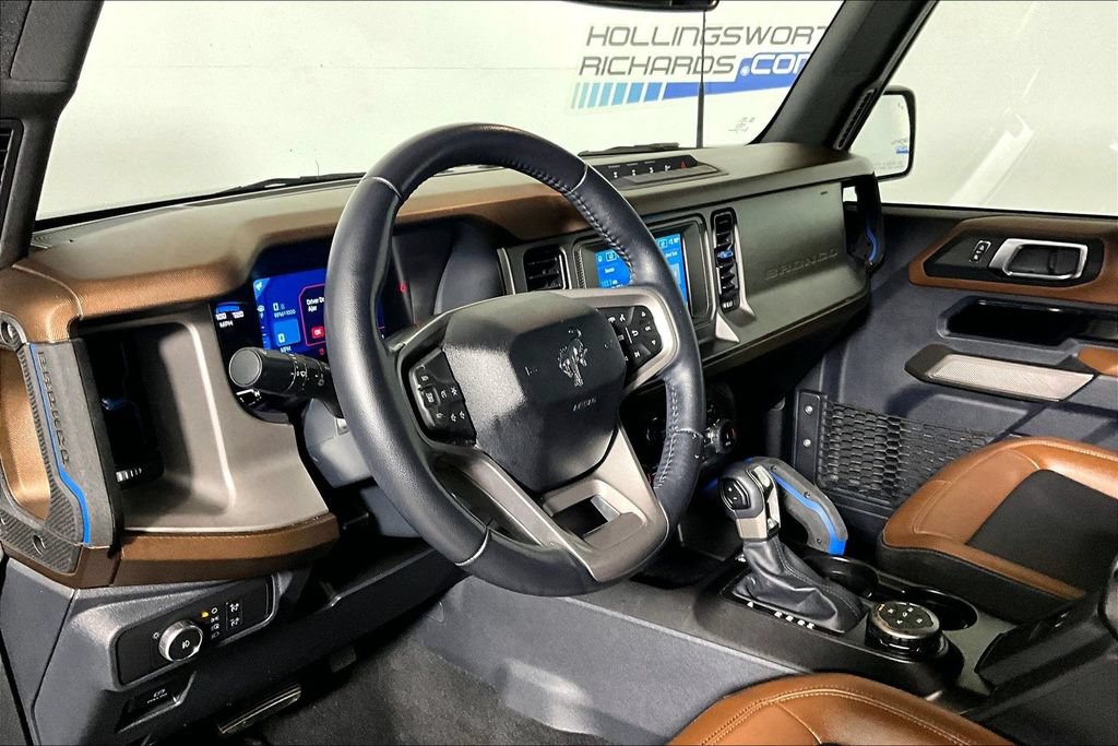 Certified 2022 Ford Bronco Outer Banks w/ Sasquatch Package AWD/4WD image 10