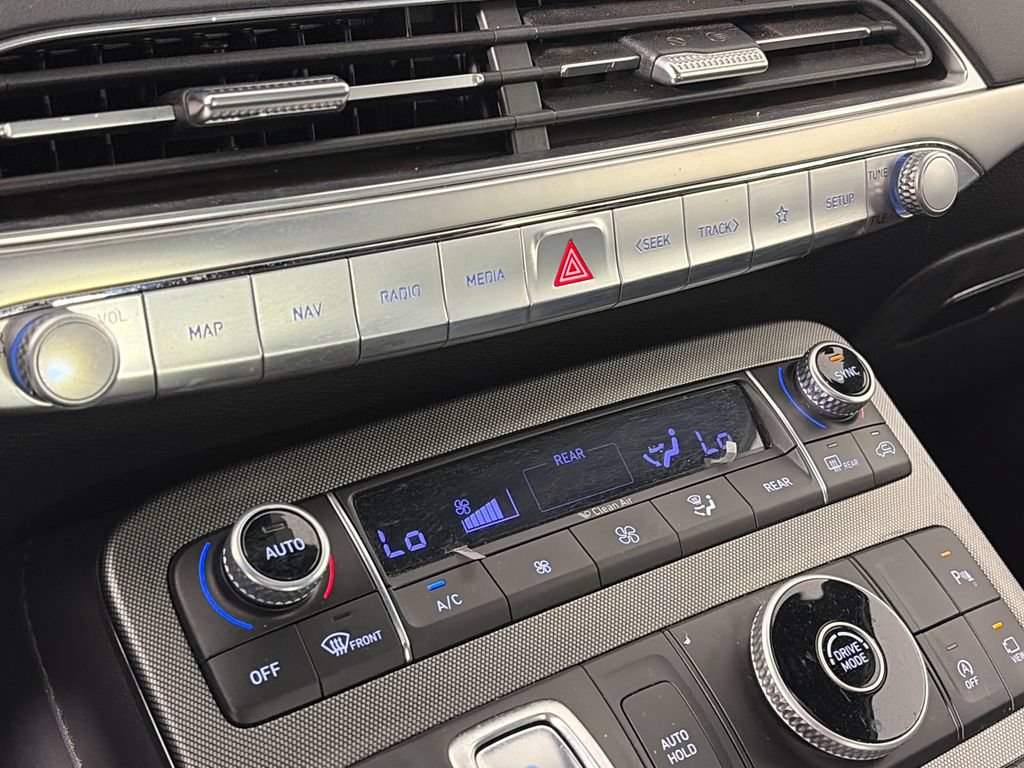 Used 2020 Hyundai Palisade Limited FWD image 21