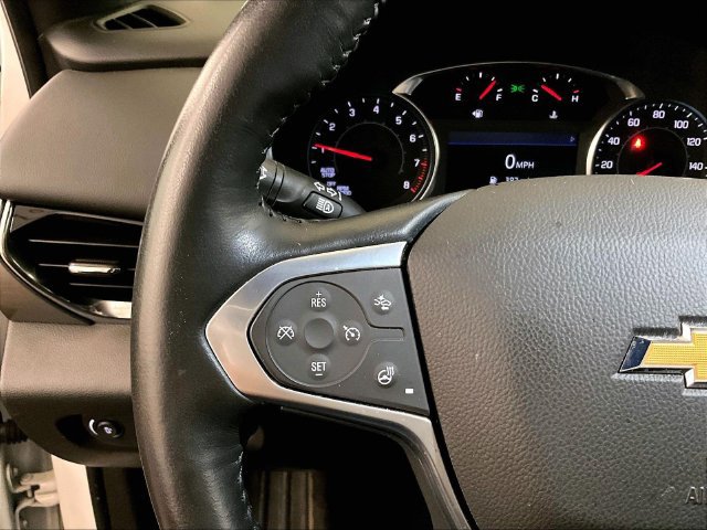 Used 2022 Chevrolet Traverse LT AWD/4WD image 17