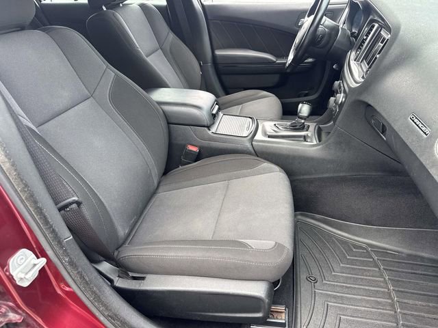 Used 2020 Dodge Charger SXT w/ Blacktop Package image 11