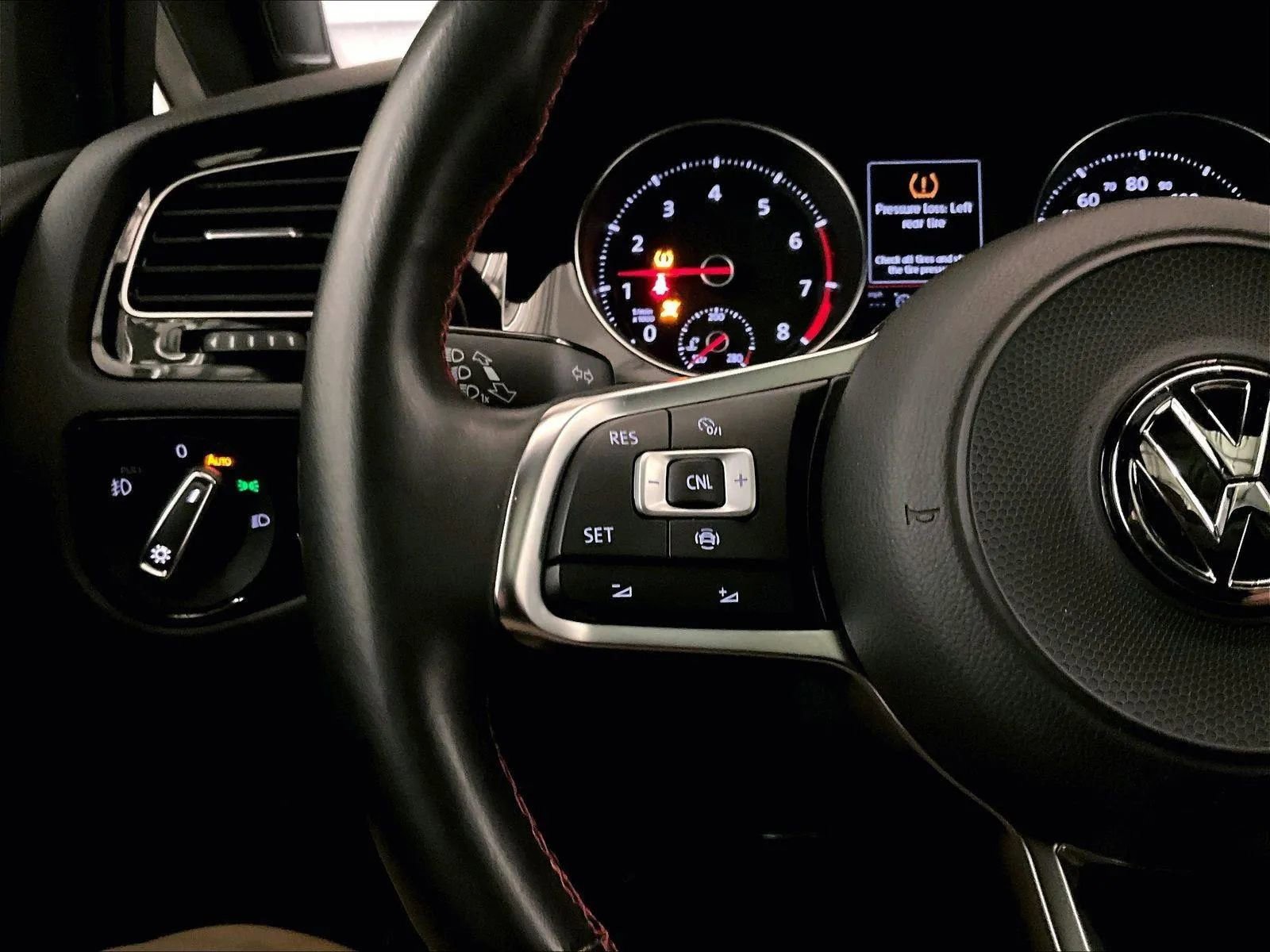 Used 2019 Volkswagen Golf S FWD image 17