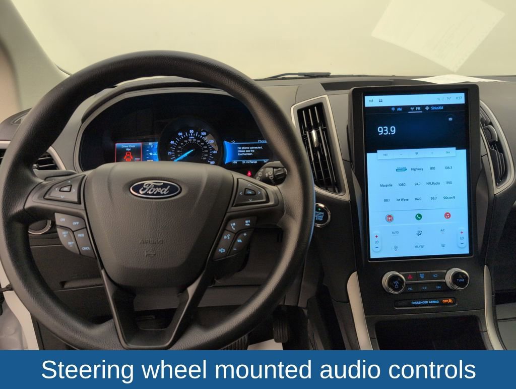 Certified 2024 Ford Edge SE image 20