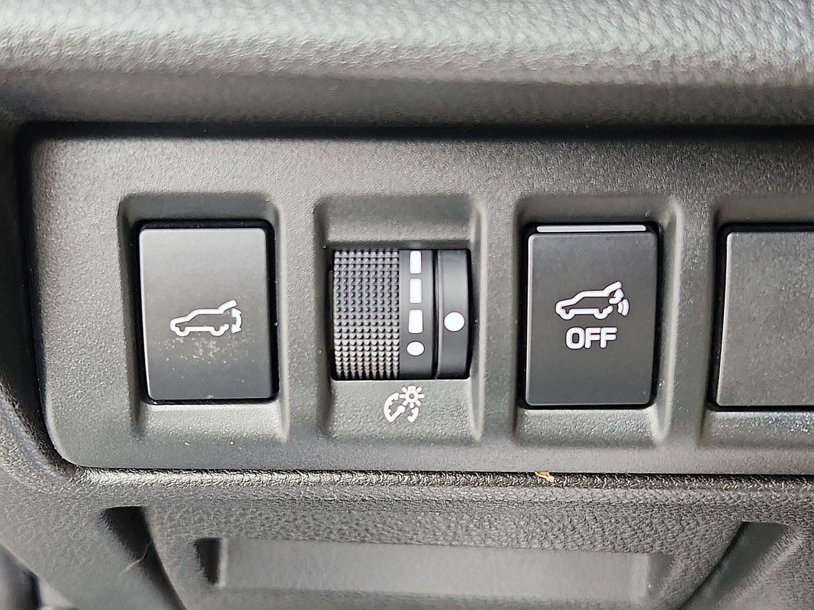 Used 2022 Subaru Outback Limited image 26