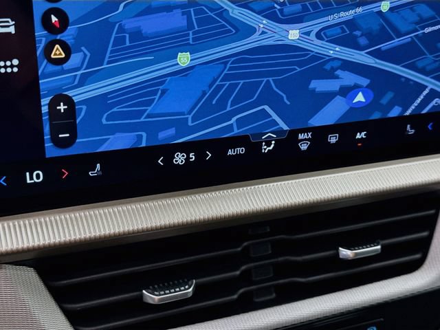 Certified 2025 Ford Explorer Active AWD/4WD image 16