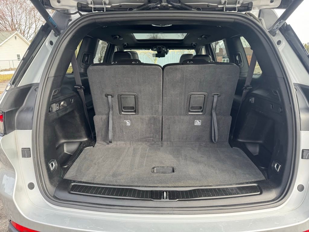 Used 2024 Jeep Grand Cherokee L Limited w/ Luxury Tech Group II image 45