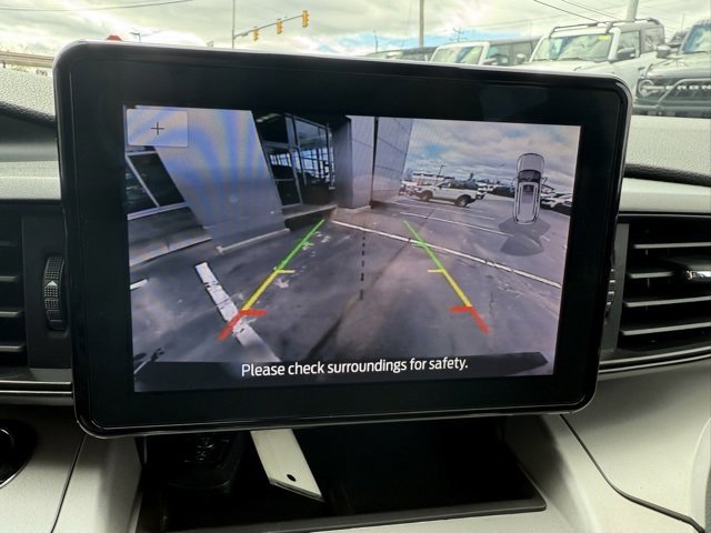 Certified 2024 Ford Explorer XLT w/ Class IV Trailer Tow Package image 25