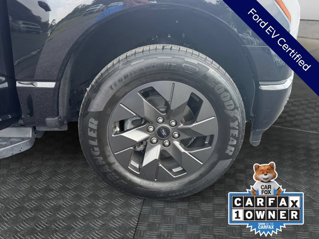 Certified 2024 Ford F150 Lightning Lariat AWD/4WD image 16