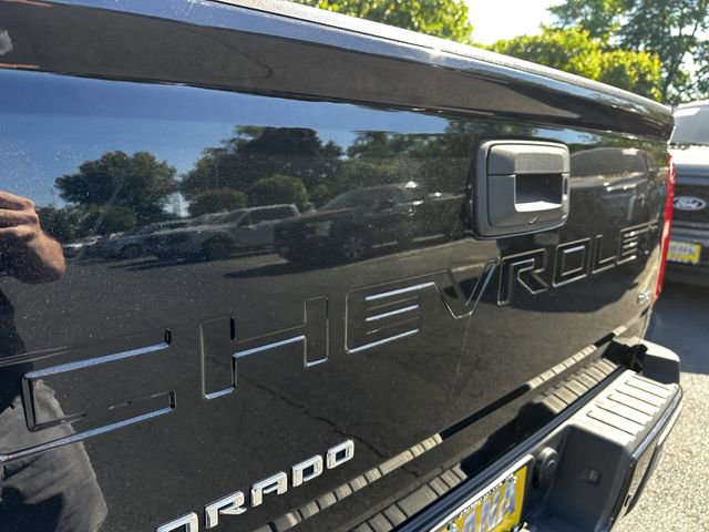 Used 2022 Chevrolet Colorado Z71 AWD/4WD image 46