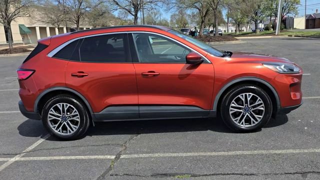 Certified 2020 Ford Escape SEL image 7