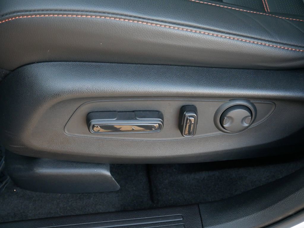 Used 2025 Honda CR-V Sport Touring image 15