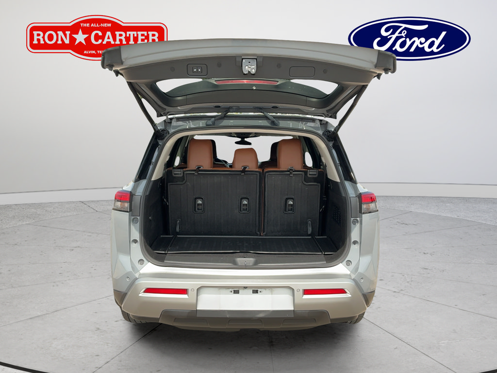 Used 2024 Nissan Pathfinder Platinum FWD image 21