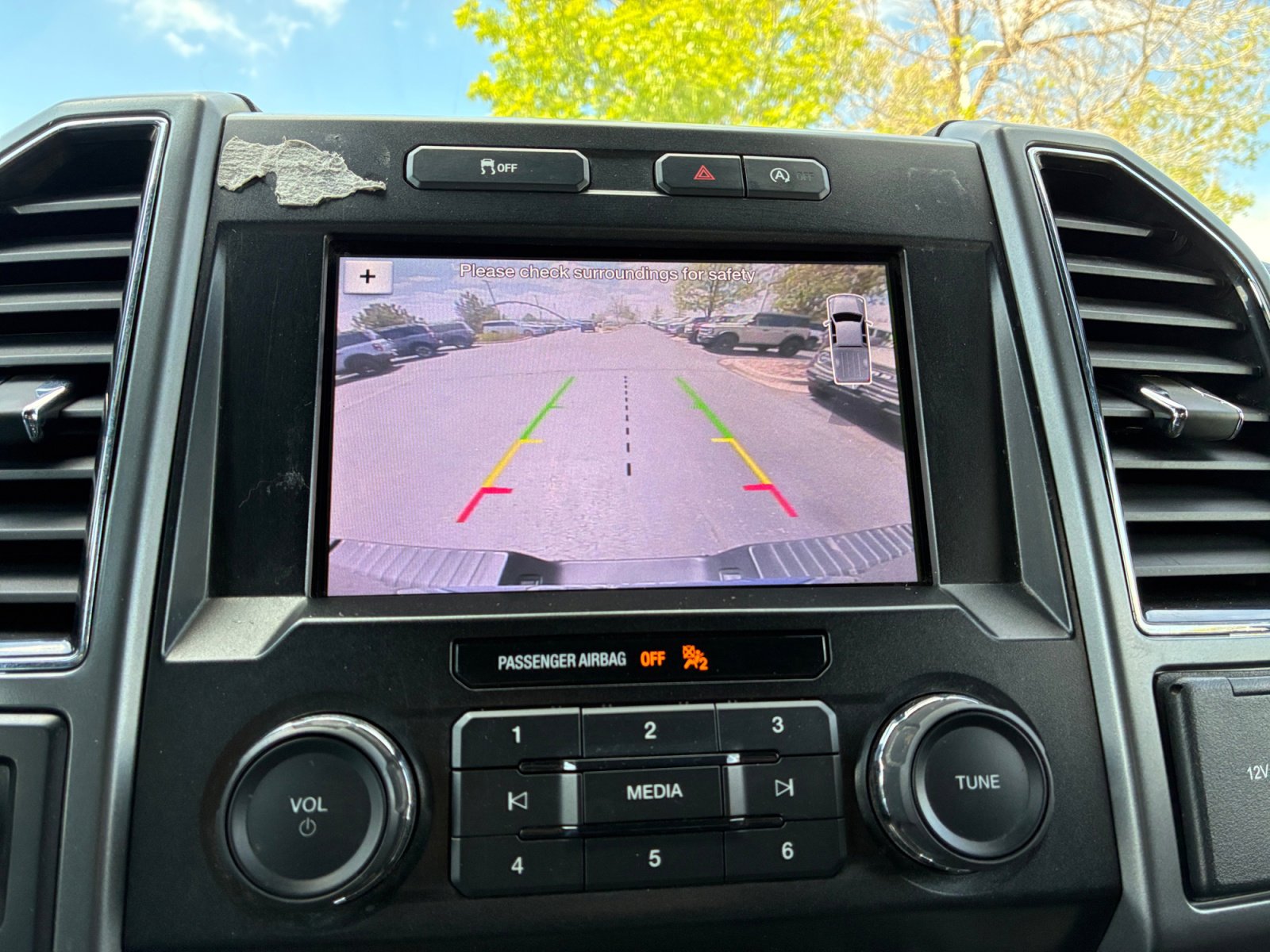Certified 2019 Ford F150 XLT w/ Equipment Group 302A Luxury AWD/4WD image 28