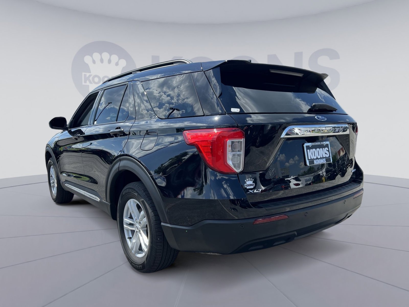 Certified 2023 Ford Explorer XLT AWD/4WD image 14