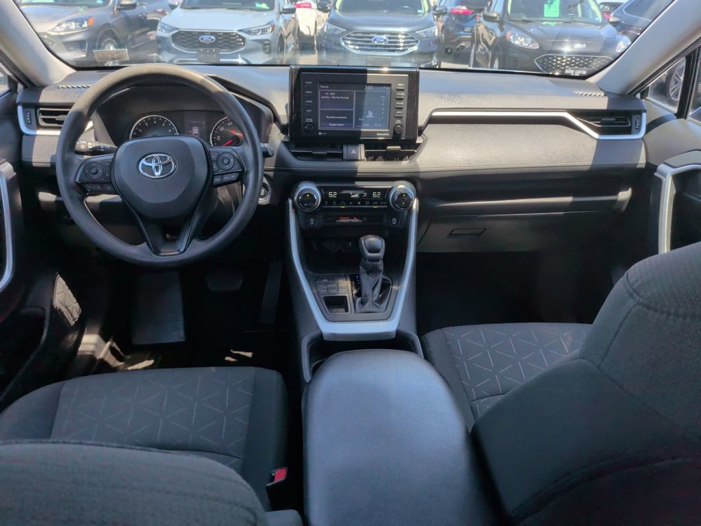 Used 2021 Toyota RAV4 XLE AWD/4WD video 2