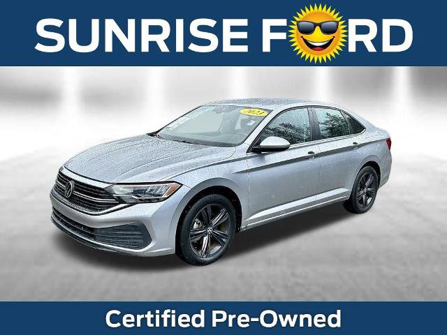 Used 2023 Volkswagen Jetta SE w/ Black Wheel Package FWD image 1