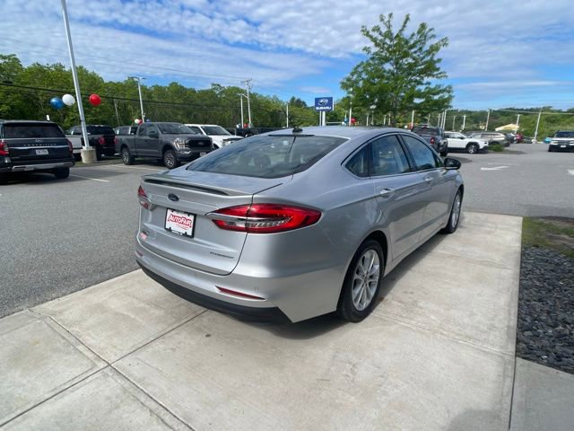 Certified 2019 Ford Fusion Energi Titanium FWD image 9