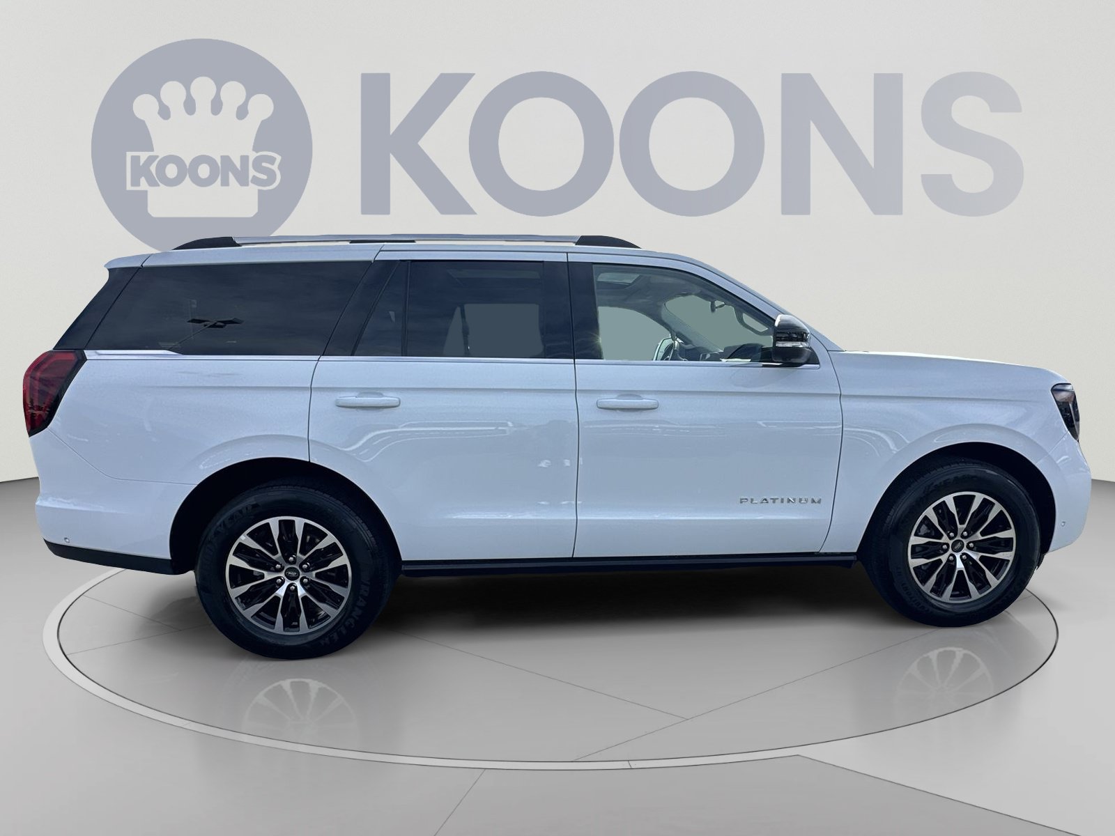 Certified 2025 Ford Expedition Platinum AWD/4WD image 12