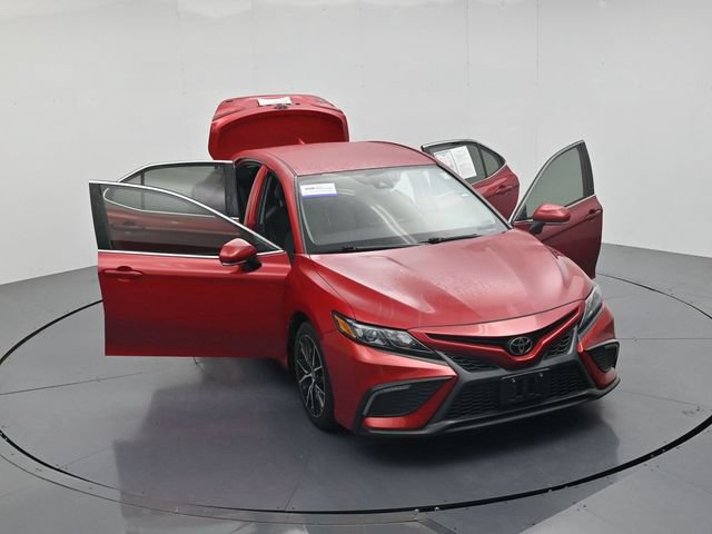 Used 2024 Toyota Camry SE w/ Convenience Package FWD image 48