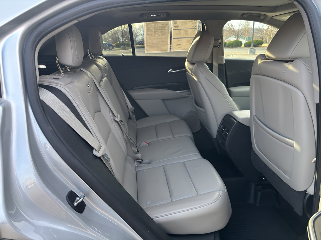 Used 2019 Cadillac XT4 Premium Luxury image 15