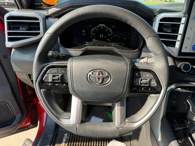 Used 2024 Toyota Tundra Platinum AWD/4WD image 20
