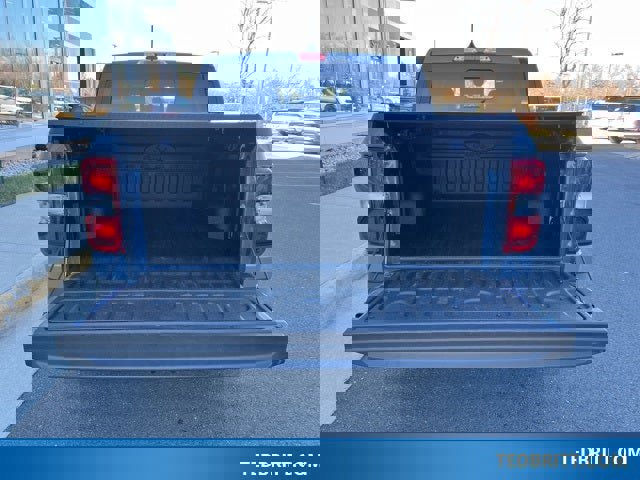 Certified 2025 Ford Maverick Lariat w/ 4K Tow Package image 12