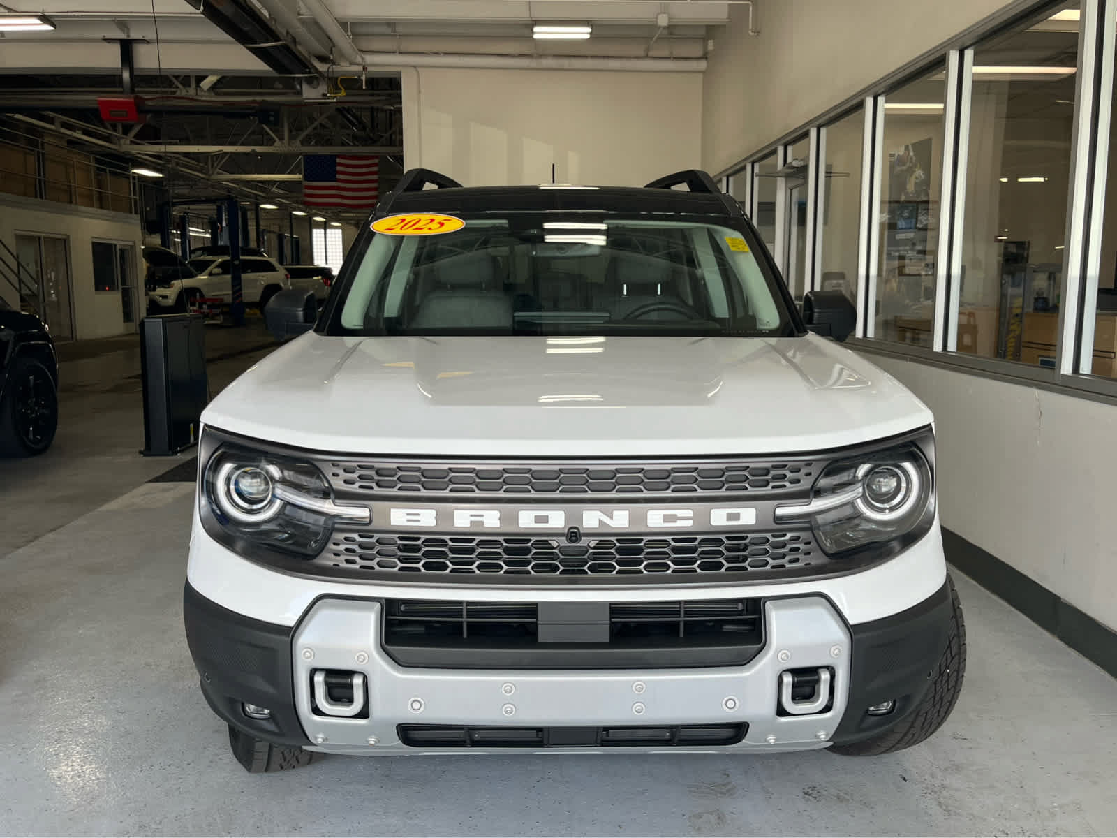 Certified 2025 Ford Bronco Sport Badlands w/ Badlands Tech Package AWD/4WD image 2